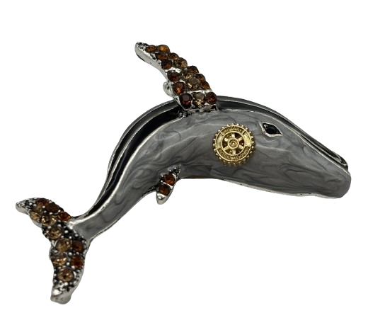 Ladies' brooch whale